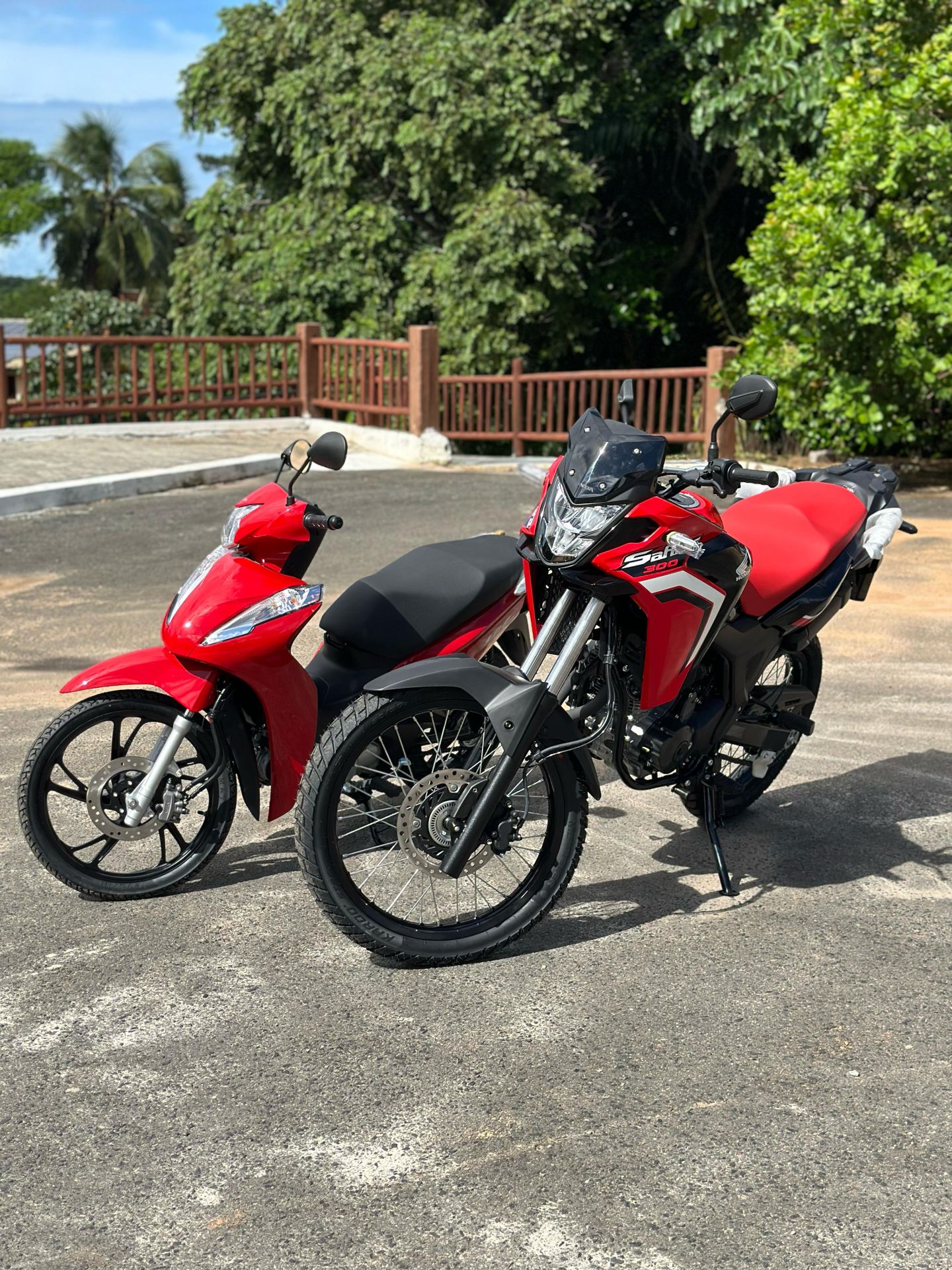 DUAS MOTOS 2024 0KM